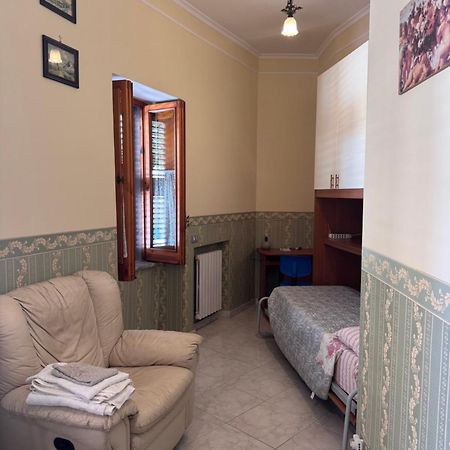 Otium Stabianum- Appartamento Centro Citta - Castellammare di Stabia Ngoại thất bức ảnh